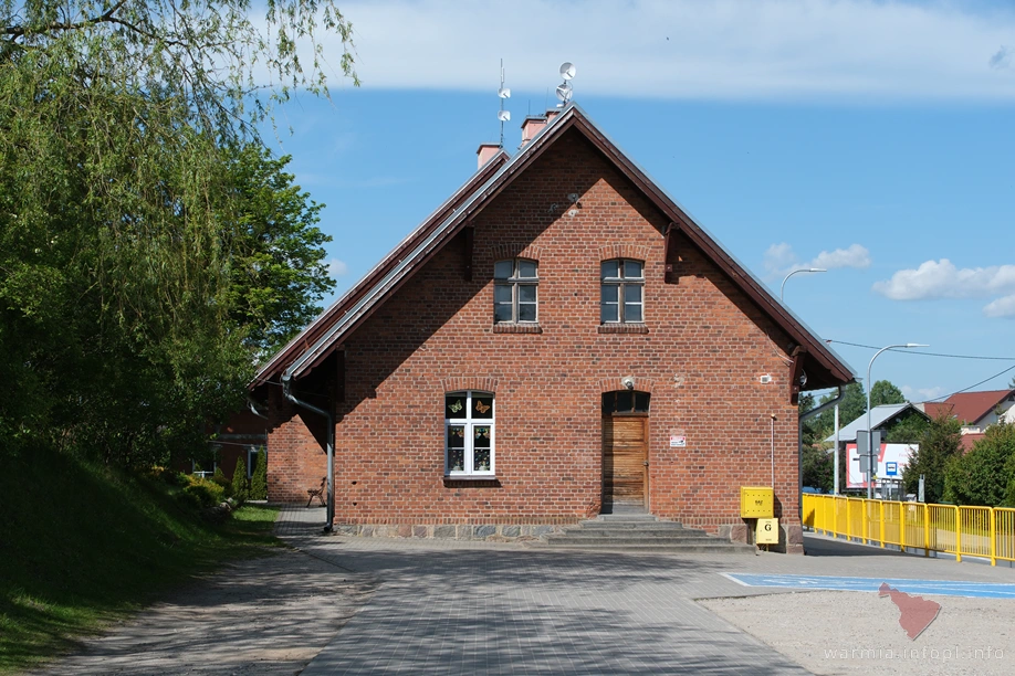 Warkały- dawna szkoła podstawowa